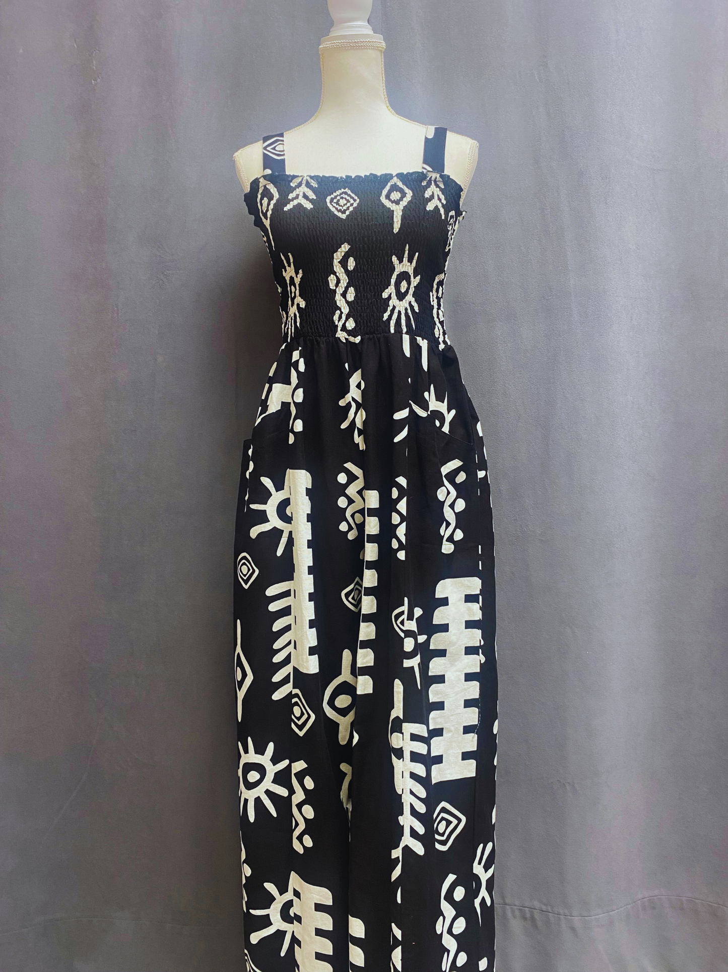 Printed black and white romper