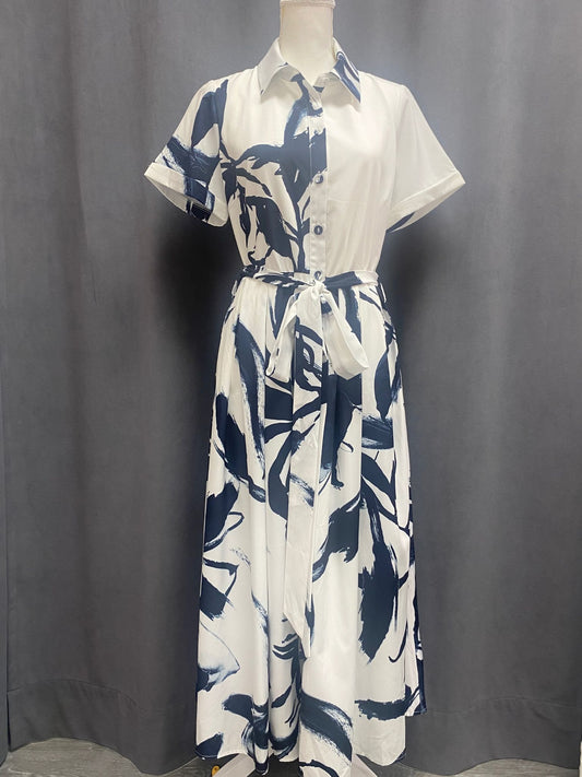 Long shirt dress/ white and navy blue print