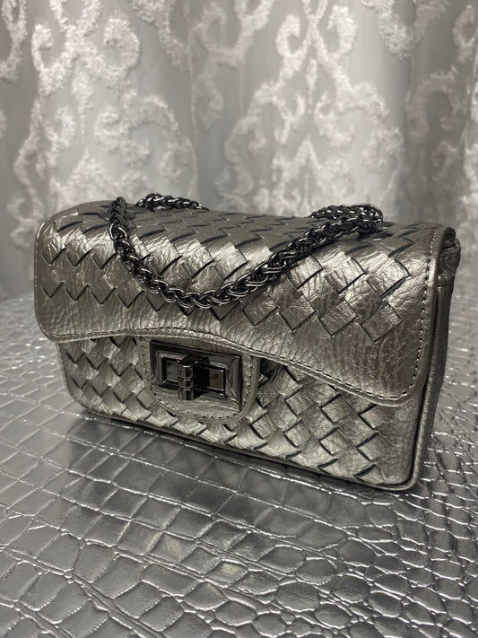 Dark silver purse with chain
