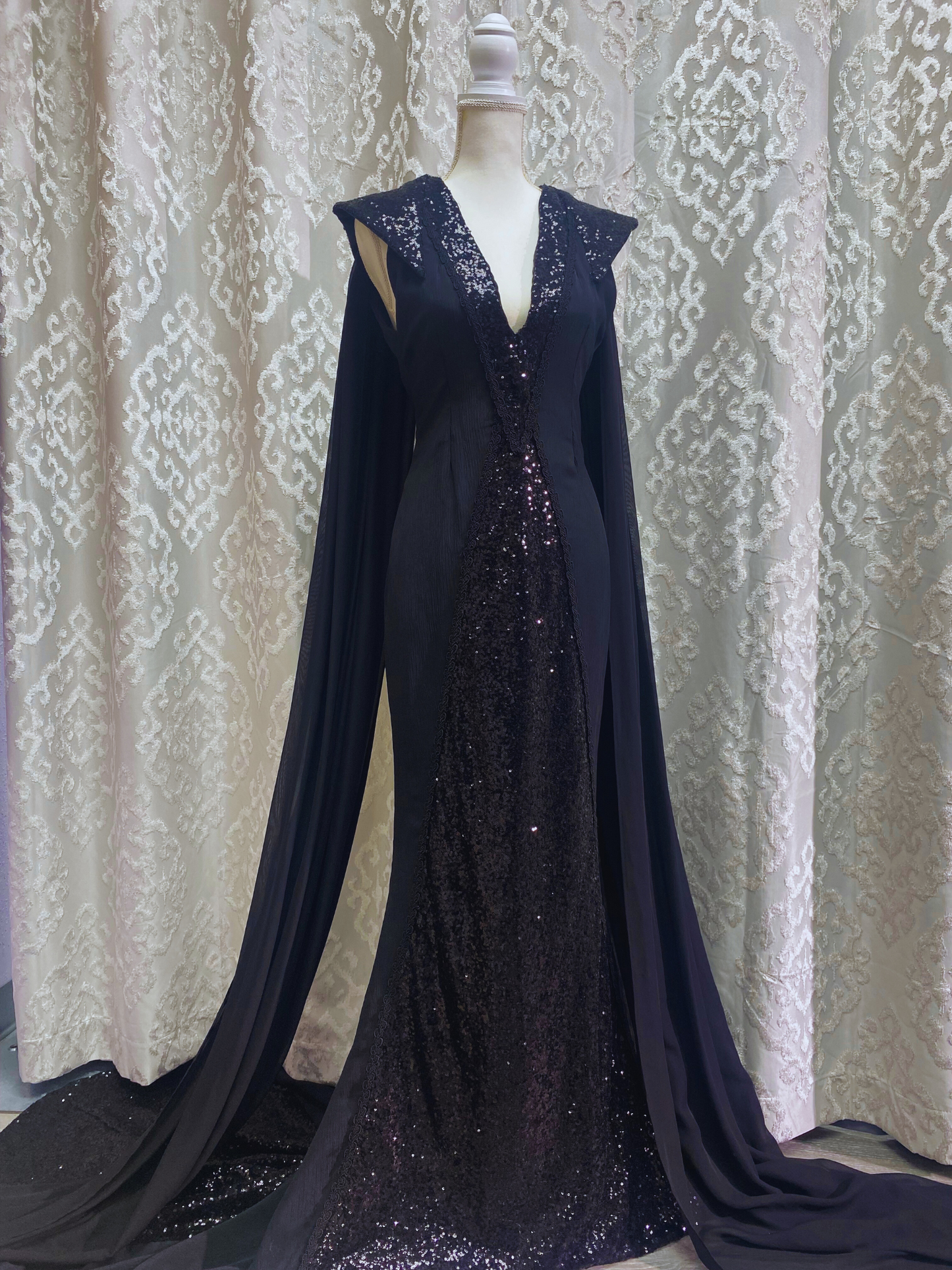 Regalia Gown - Black